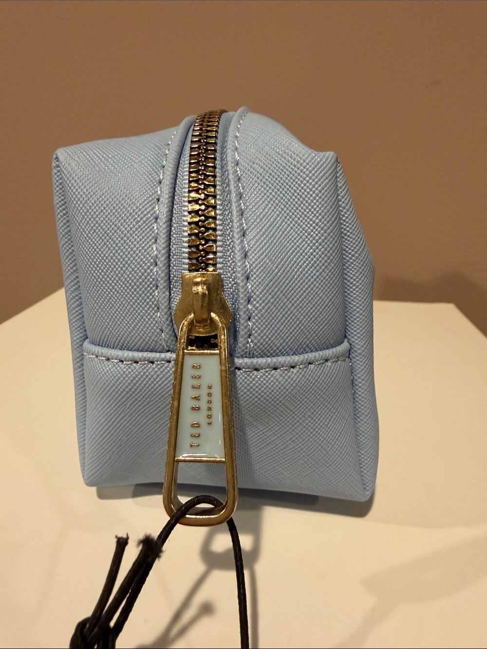 Ted Baker London Loaf Cosmetic Pouch - Picture 4 of 13